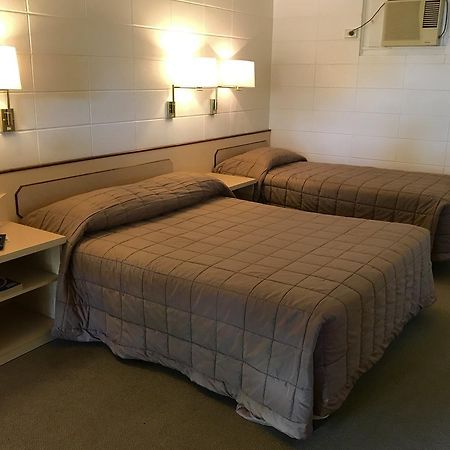 Cairns Motor Inn Εξωτερικό φωτογραφία